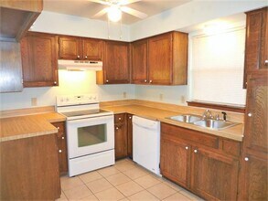 3307 Gardenview Cir in Denton, TX - Building Photo - Building Photo