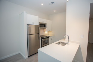 3825 Georgia Avenue, NW Apartments
