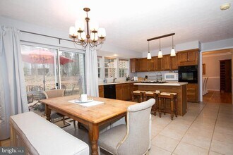 1212 Walnut Wood Rd in Cockeysville, MD - Building Photo - Building Photo