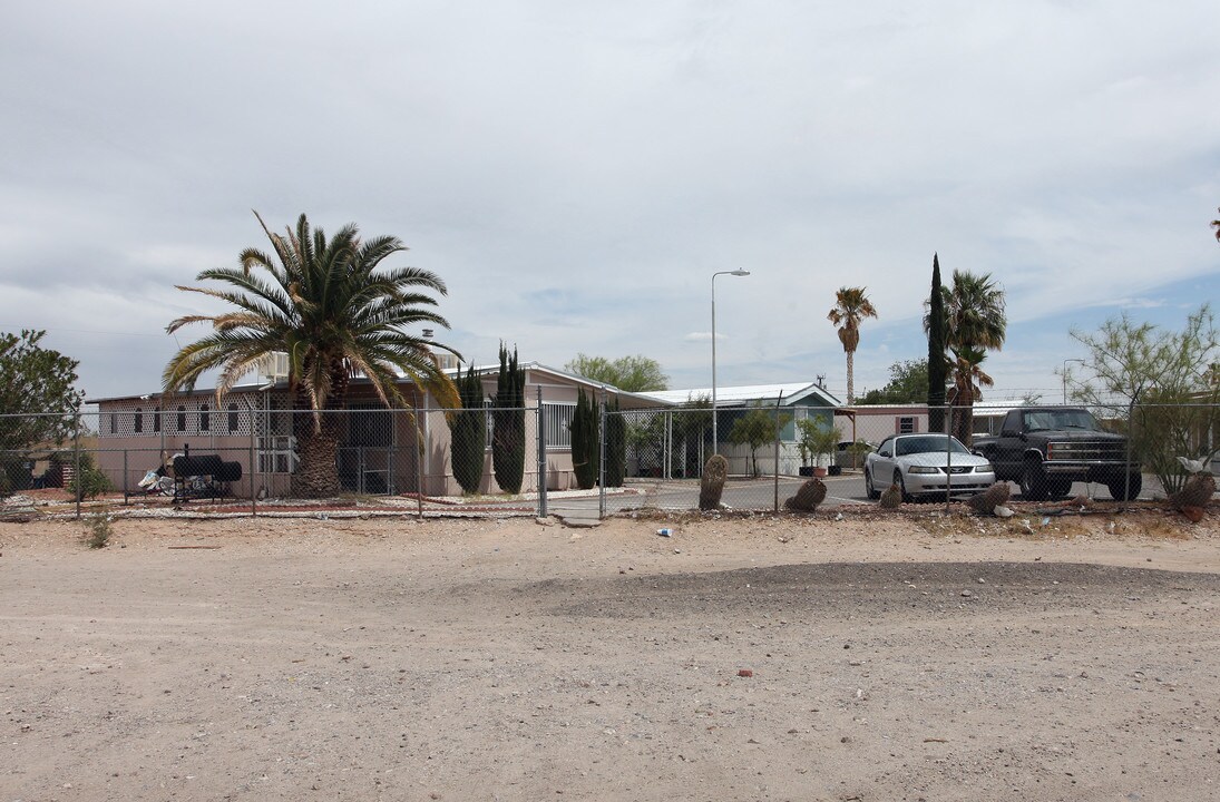 Town & Country Estates in Tucson, AZ - Foto de edificio