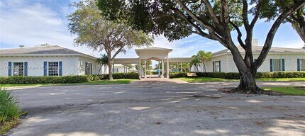 2220 NE 68th St-Unit -1009 in Fort Lauderdale, FL - Building Photo - Building Photo