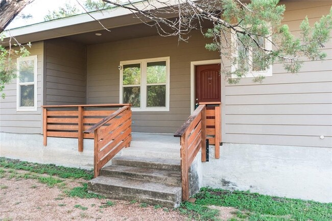 8750 Scarlet Cir in Austin, TX - Building Photo - Building Photo