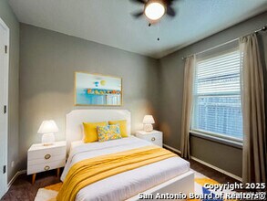 10635 Shaenleaf in San Antonio, TX - Building Photo - Building Photo