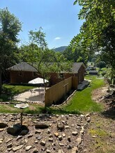 615 Pine Ridge Rd in Johnson City, TN - Building Photo - Building Photo