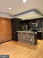 1217 Montrose St in Philadelphia, PA - Building Photo - Building Photo