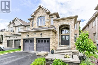 2367 North Ridge Trail in Oakville, ON - Building Photo - Building Photo