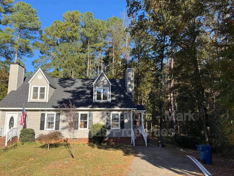 11 Tarawa Terrace in Durham, NC - Building Photo
