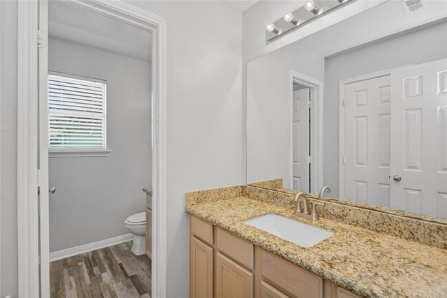 property at 1742 Country Club Cove Dr