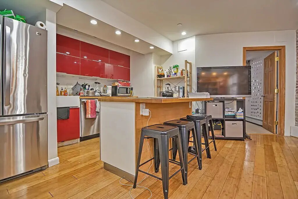 23 Saint Stephen St, Unit 1 in Boston, MA - Building Photo