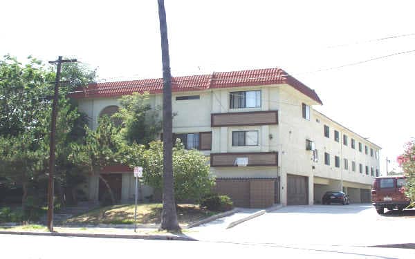 511 N Avenue 66 in Los Angeles, CA - Building Photo - Building Photo