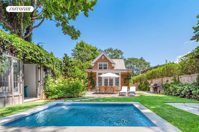 property at 146 Bay St