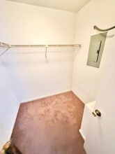 3511 Sewells Point Rd in Norfolk, VA - Building Photo - Building Photo