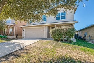 370 Perch Horizon in San Antonio, TX - Building Photo - Building Photo