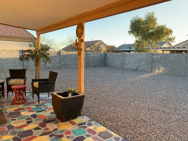 14555 S Diablo Rd in Arizona City, AZ - Foto de edificio - Building Photo