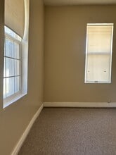 80 N 100 W in Redmond, UT - Foto de edificio - Building Photo
