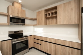 Colgate Crossings in McAllen, TX - Foto de edificio - Interior Photo