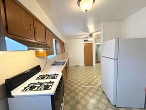 730 Hale St in Normal, IL - Building Photo - Building Photo