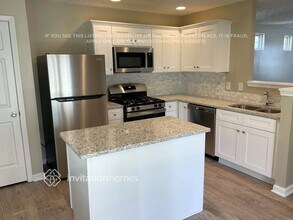 131 Oak Grove Pl in Acworth, GA - Foto de edificio - Building Photo