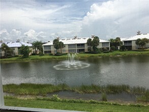 3303 Twilight Ln in Naples, FL - Building Photo - Building Photo