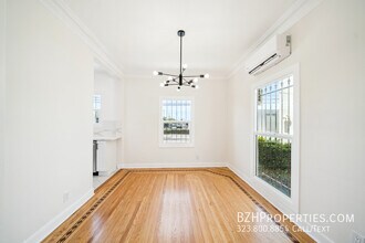 451 N Sycamore Ave in Los Angeles, CA - Building Photo - Building Photo