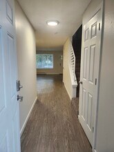 Aladdin Townhomes in Tacoma, WA - Building Photo - Building Photo