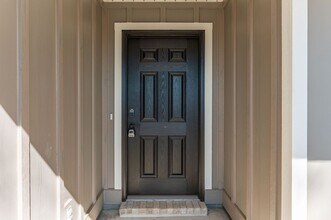 2997 Cosson Cir in Crestview, FL - Building Photo - Building Photo