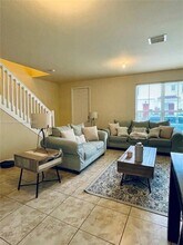9446 SW 170th Passage in Miami, FL - Building Photo - Building Photo