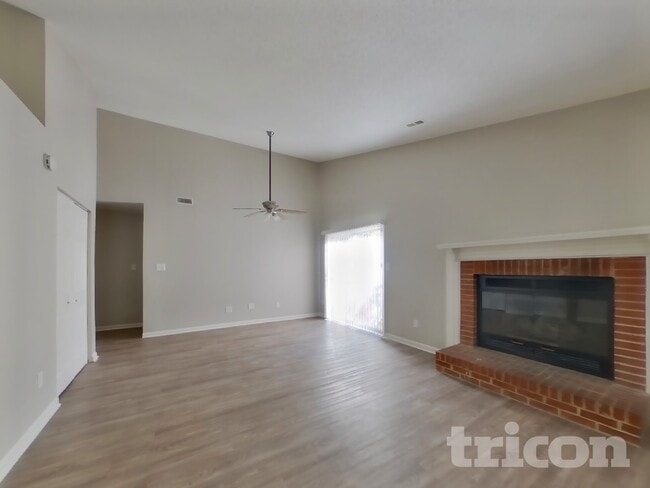 6617 Flat Rock Dr in Charlotte, NC - Building Photo - Building Photo