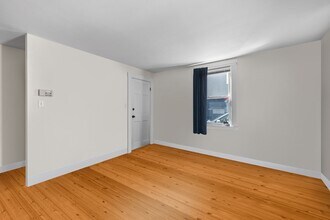 9 Hodges Ct in Salem, MA - Building Photo - Building Photo