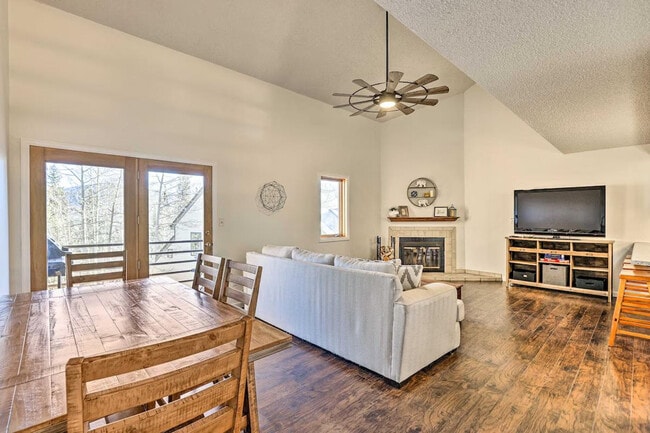 163 Burgundy Cir, Unit ID1386072P in Silverthorne, CO - Foto de edificio - Building Photo