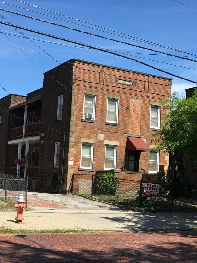 2220 Murray Hill Rd, Unit 2