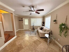 2836 Trinidad St in Sarasota, FL - Foto de edificio - Building Photo