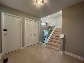 21W185 22nd St in Lombard, IL - Building Photo - Building Photo