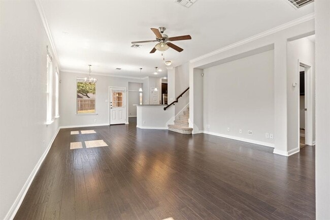property at 506 Hummingbird Ln