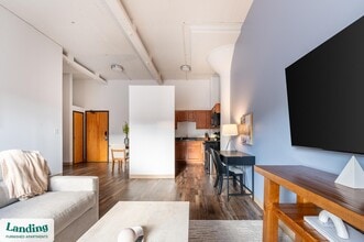 45 Willow St, Unit 35-209 in Springfield, MA - Building Photo - Building Photo