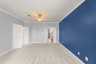 12131 Cielio Bay Ln in Houston, TX - Building Photo