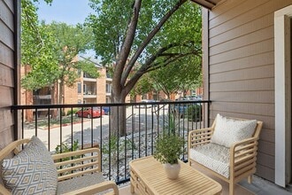 Channings Mark in Austin, TX - Foto de edificio - Building Photo