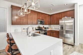 2591 W Pollo Cir in Flagstaff, AZ - Building Photo - Building Photo