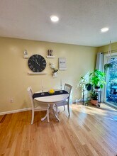 275 Donohue Rd in Dracut, MA - Foto de edificio - Building Photo