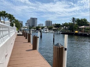 3116 NE 42nd Ct in Fort Lauderdale, FL - Building Photo - Building Photo