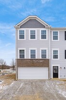 2719 McHenry Dr in Columbus, OH - Building Photo
