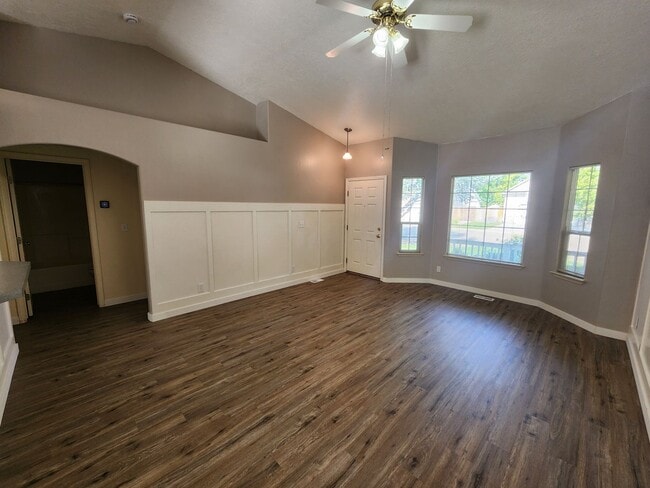 6429 E Winslow Dr in Nampa, ID - Foto de edificio - Building Photo