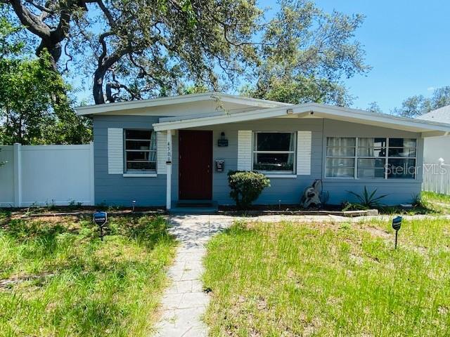 4508 16th Ave S in St. Petersburg, FL - Building Photo