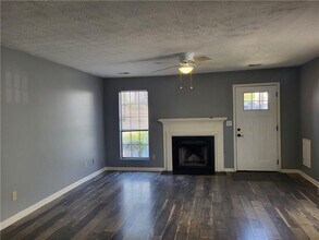 6596 Wellington Square in Norcross, GA - Building Photo - Building Photo