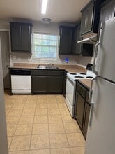 4213 Magnolia St in Texarkana, TX - Building Photo - Building Photo