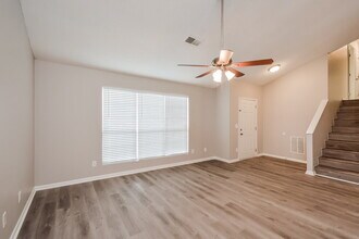 2575 Stardust Trail in Decatur, GA - Foto de edificio - Building Photo