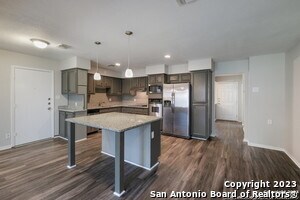 3206 Quakertown Dr in San Antonio, TX - Building Photo - Building Photo