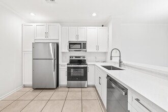 8024 Briantea Dr in Boynton Beach, FL - Building Photo - Building Photo