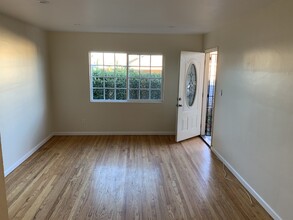 5325 Rex Ave in San Diego, CA - Building Photo - Building Photo