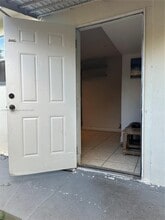 18201 NW 4th Ave in Miami, FL - Building Photo - Building Photo
